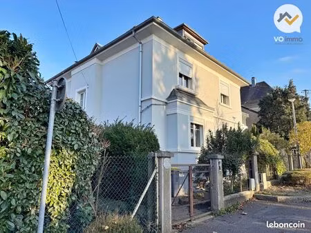 propriété 9 pièces 154 m²