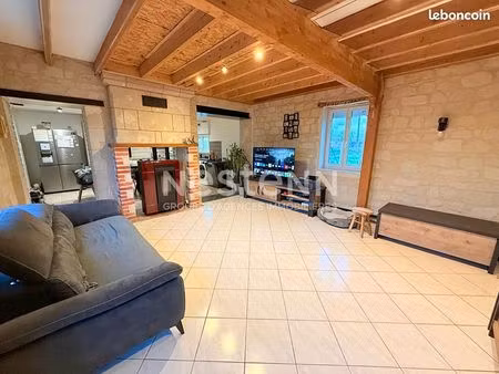 propriété 5 pièces 122 m²