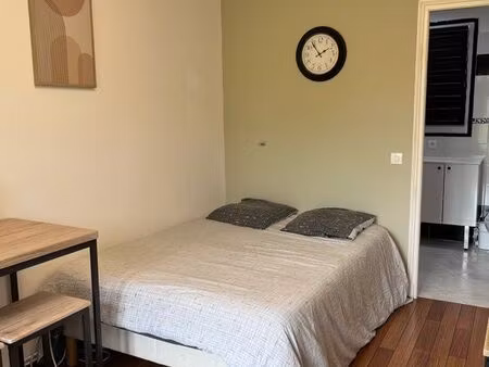 studio proche centrale chinon