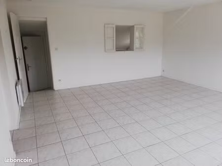 f4 62 m² avec garage séparé