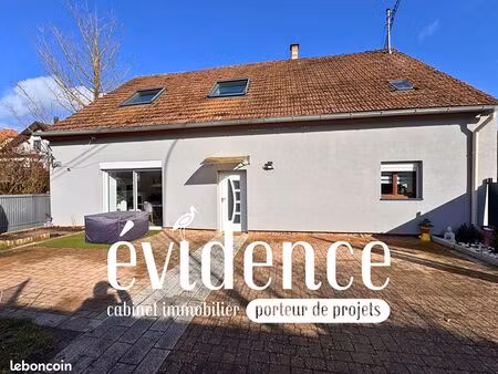 maison 4 pièces 154 m²