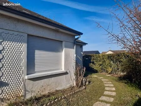 maison de plain pied  130 m²