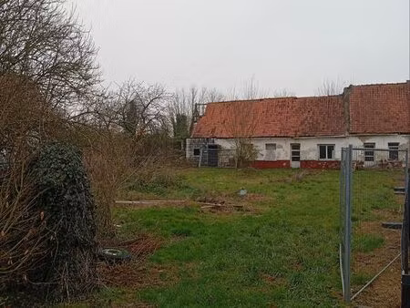 terrain avec dépendance