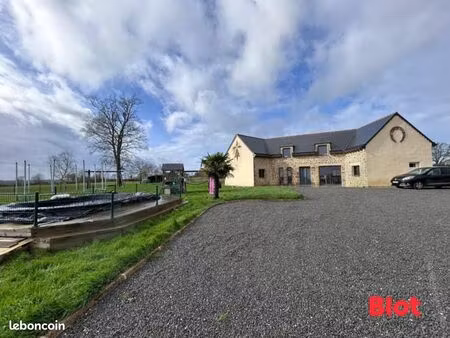 longère 6 pièces 165 m²