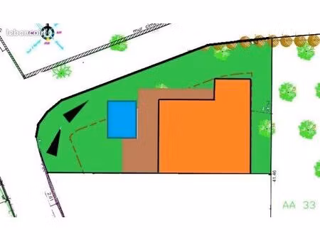 parcelle viabilisée de 553m2