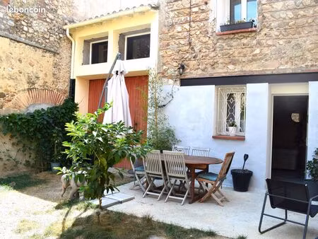 ensemble immobilier avec maison +grange + extérieur