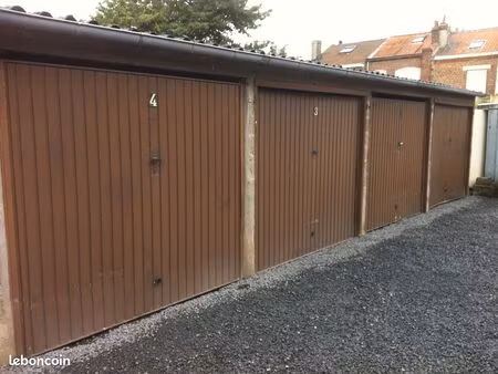a vendre lot garages sur loos
