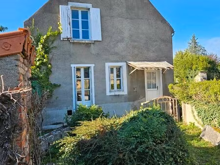 vend maison de village