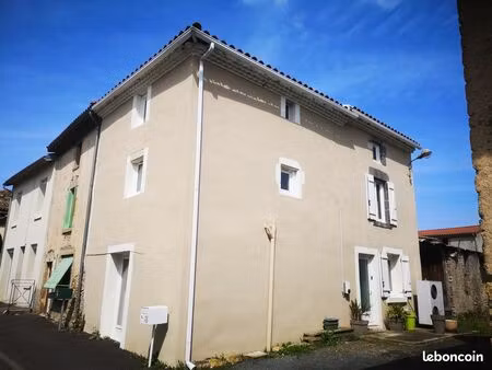 vassel - maison de village rénovée de 110 m²