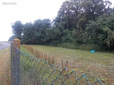 terrain 1565 m² nuncq hautecote