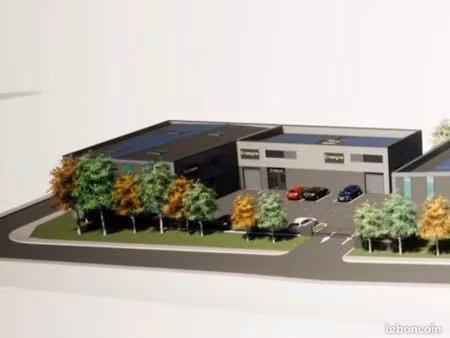 local d'activite 1570 m² saint aubin du cormier