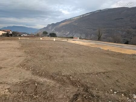 brison st innocent - terrains viabilisés libres de constructeur