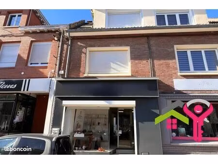 immeuble 150 m² bouchain