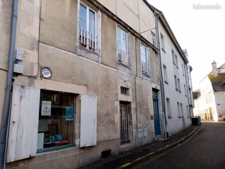 immeuble de centre ville à usage de bureau