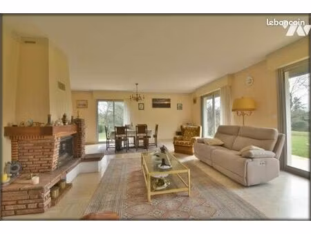 maison 7 pièces 175 m²