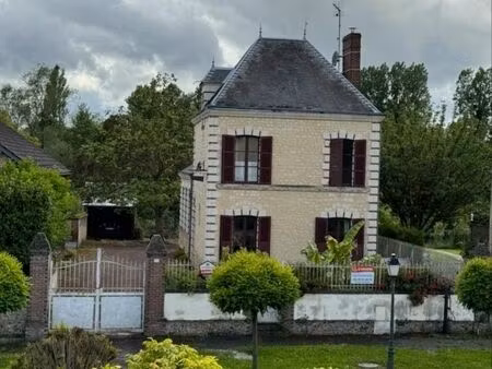 maison de maitre avec atelier d'artiste dans le perche