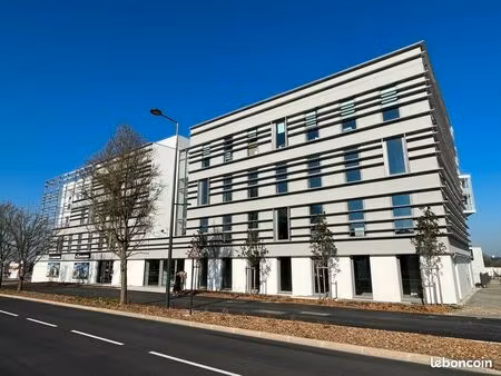bureaux 100 m² cesson sevigne