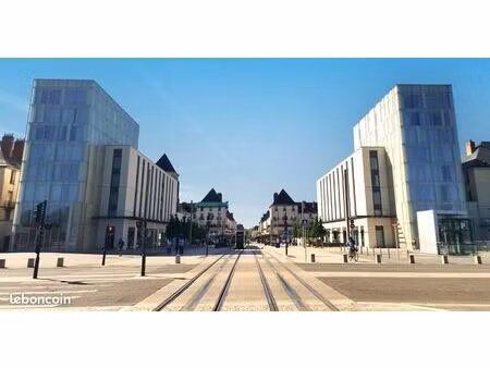 bureaux 101 m² tours