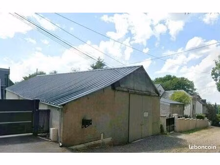 local commercial 250 m² saint-cyr-sur-loire