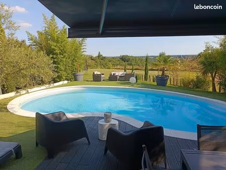 maison avec vue exceptionnelle sur les côteaux du layon