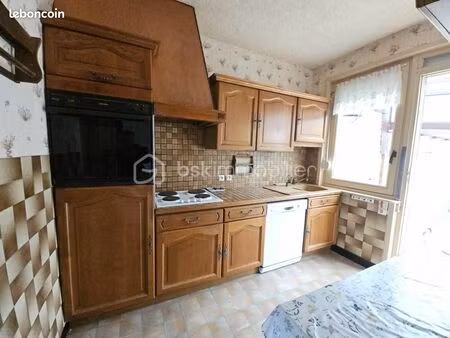 maison 5 pièces 80 m²