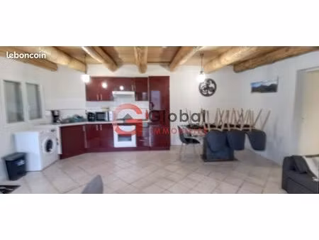 maison 3 pièces 65 m²