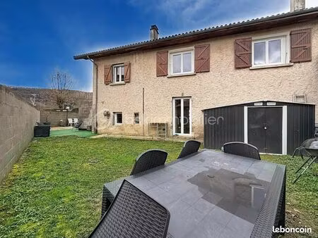 appartement 4 pièces 82 m²