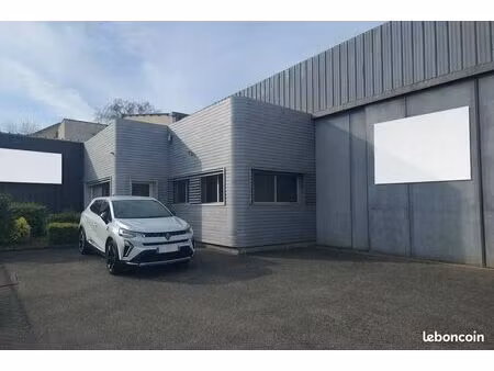 entrepôt 170 m²  za de l'artière