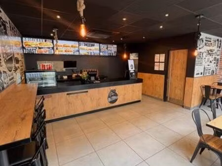 local commercial 80 m² chambery