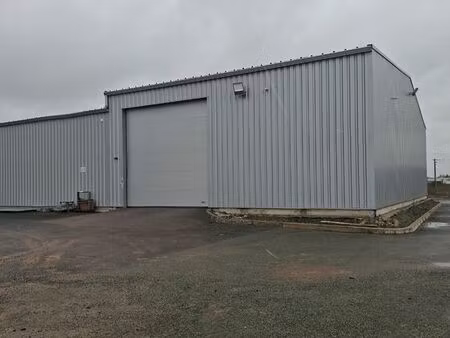 local stockage 200m2