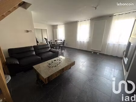 maison 4 pièces 130 m²