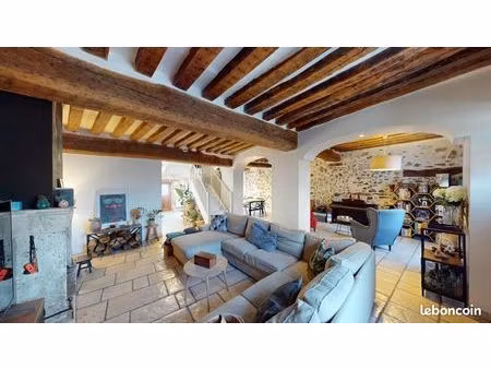 maison 6 pièces 190 m²