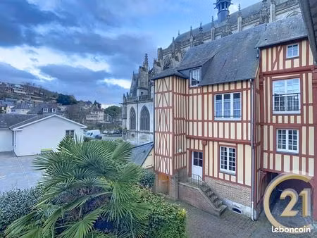 duplex/triplex 3 pièces 80 m²