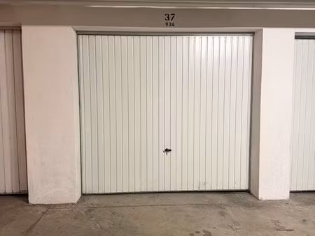 garage boxe fermée