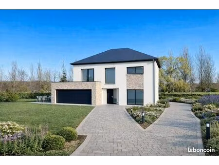 maison 5 pièces 105 m²