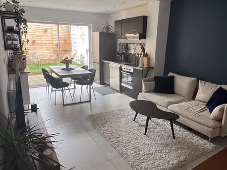 maison rénovée 77m² - 4 chambres - cour - houplines (proche centre armentières)