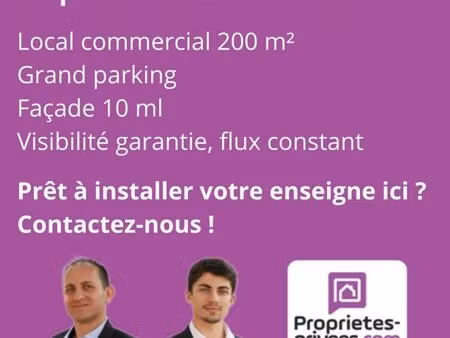 local commercial 200 m²