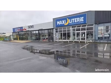 local commercial 200m2 - proche tours