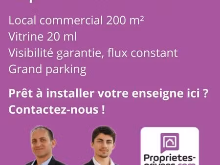 local commercial 200 m²