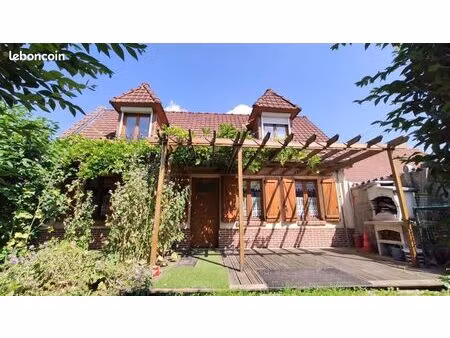 maison 4 pièces 95 m²