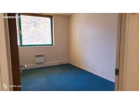 location bureau 12m²