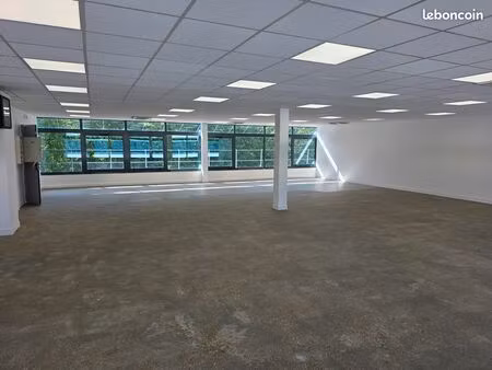 bureaux 160m²