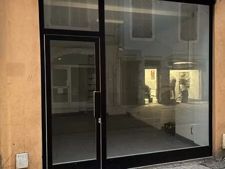 local commercial 20 m² chambéry