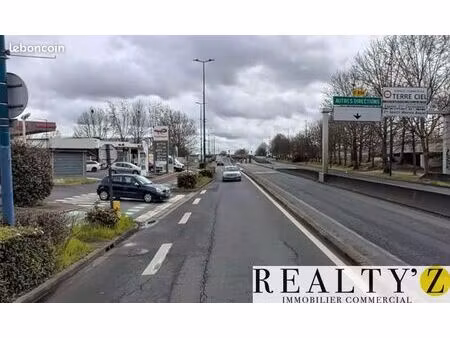 local commercial 1 175 m²