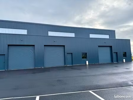 local d’activité neuf – 250 m² – artisan / stockage professionnel