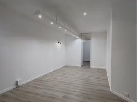 local commercial saint jean de luz