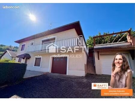 propriété 8 pièces 190 m²