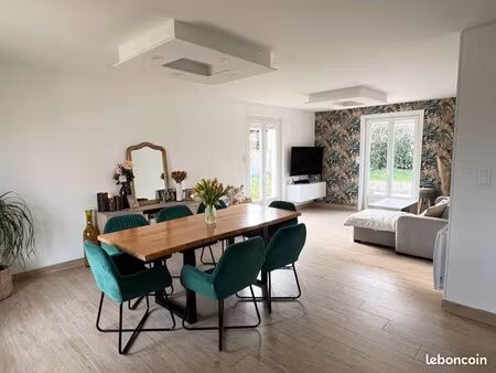 maison de plain-pied – 91 m² – terrain 720 m²