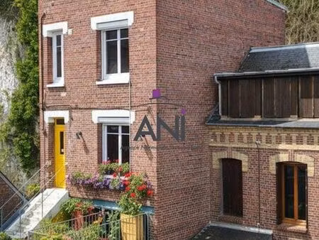 maison de ville 6 pièces 87 m²