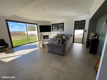 belle maison familiale récente à valros